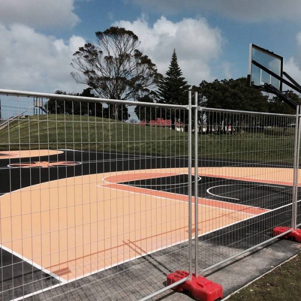 Australia temporary fence is used to create boundaries for basketball court